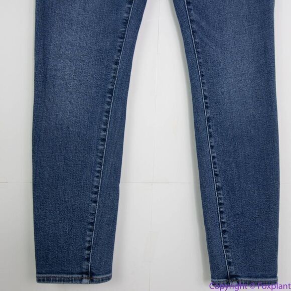 Madewell Petite 10" High-Rise Skinny Jeans in Wendover Wash, 27P - Picture 4 of 16
